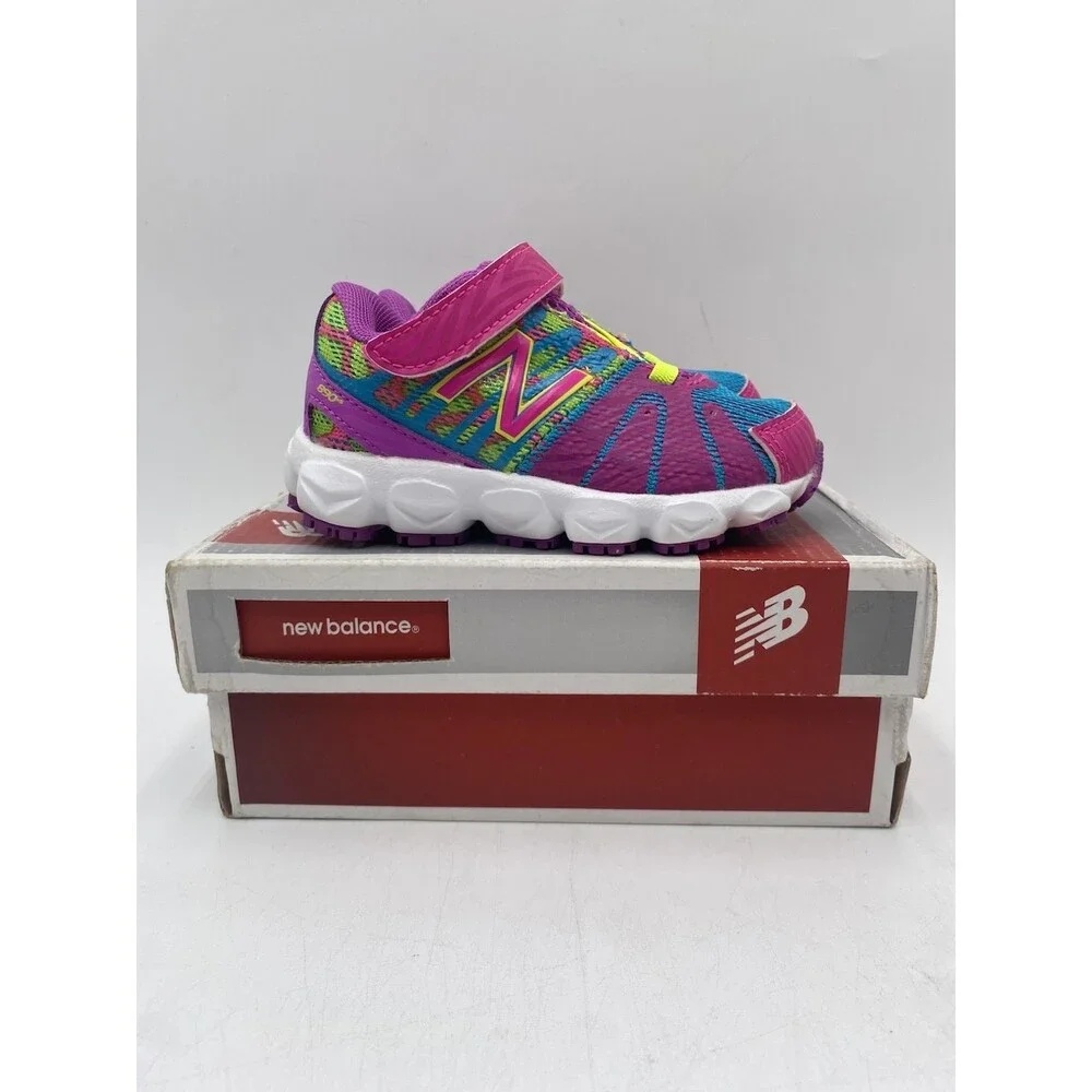 New Balance KV890TRI Girls' NEW Daily Sneakers Pink US Size 5 M